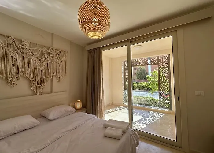 Chic 3br Ground Free & Pool Access At Mangroovy شقة الغردقة